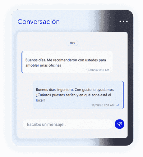 Conversación de WhatsApp con un cliente, integrada dentro de Creativa CRM.